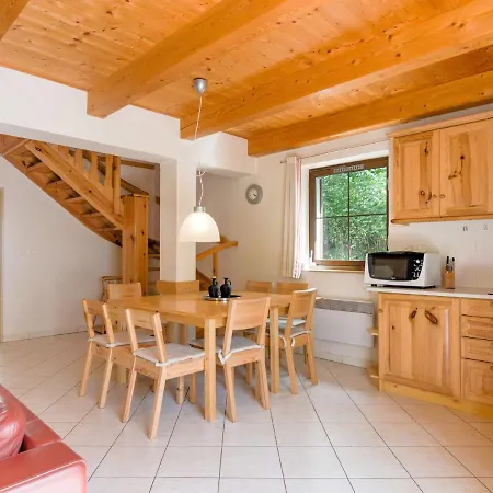 Nyaraló In Javornik Near Giant Mountains Rudník